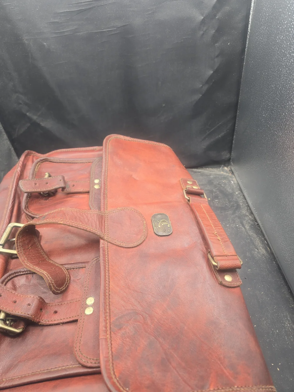 Vintage-Style Brown Leather Briefcase with Brass Hardware
